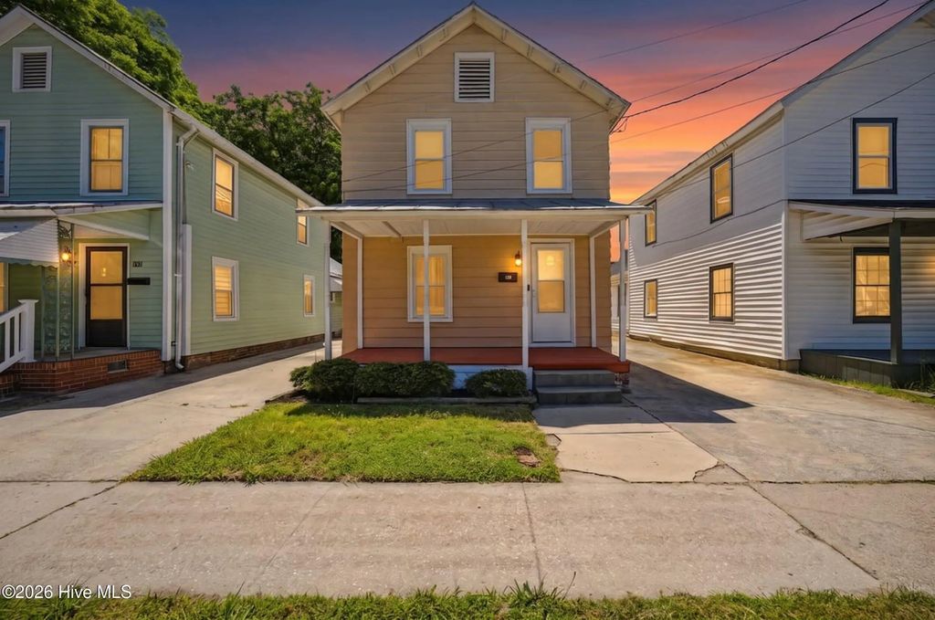 804 2nd Street, Elizabeth City