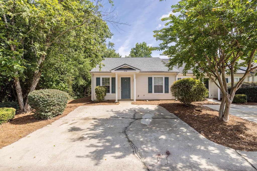 2330 Lions Gate Drive, Richmond