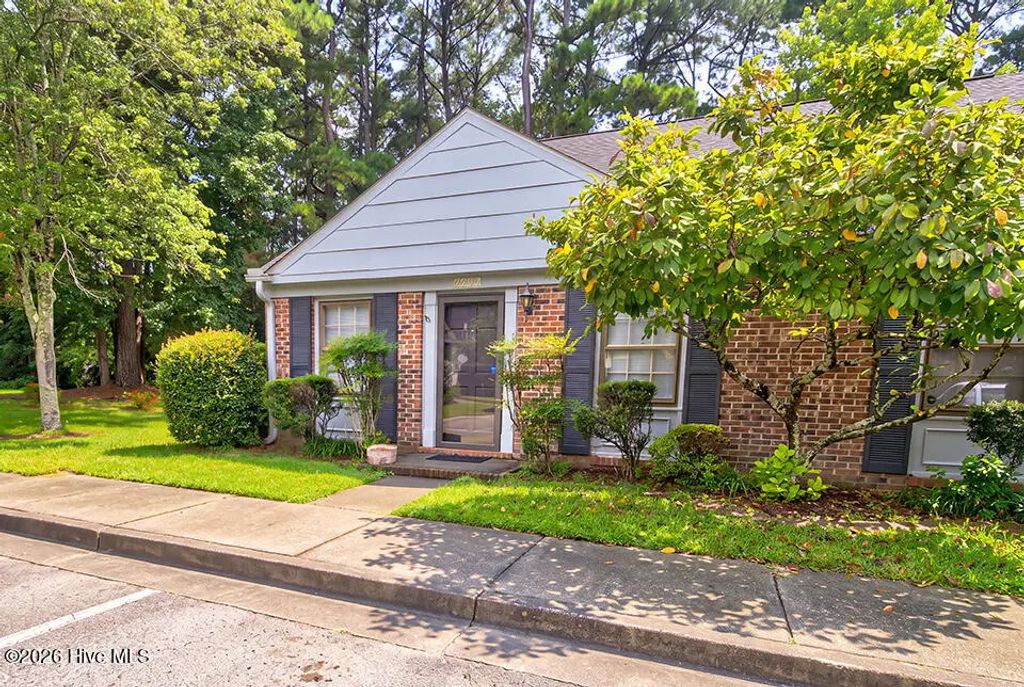 4908 Marlin Court, Wilmington