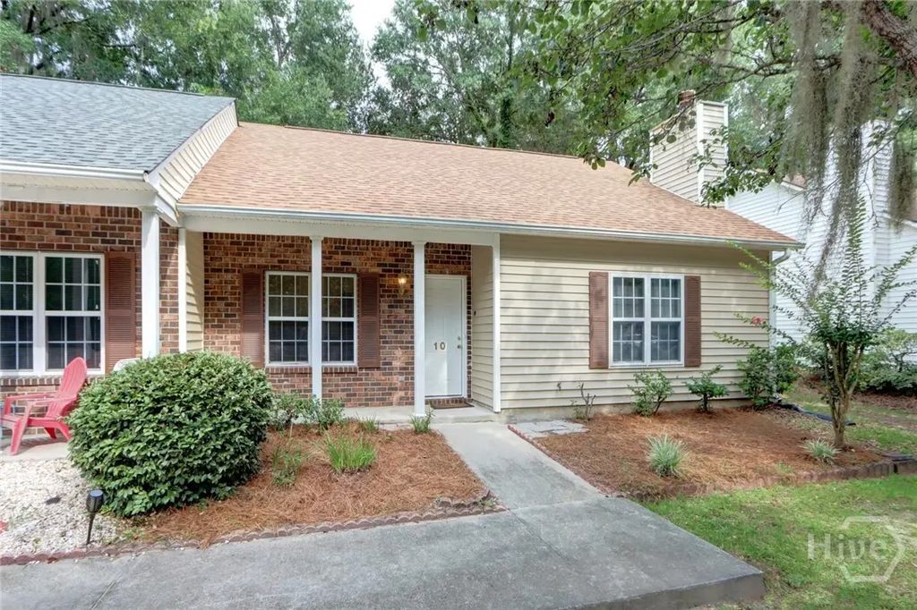 10 Chaintree Drive, Savannah