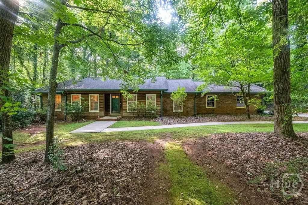 115 Crestwood Drive, Athens