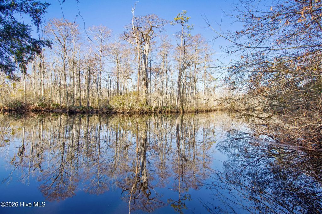 2711 Old Airport Road, New Bern