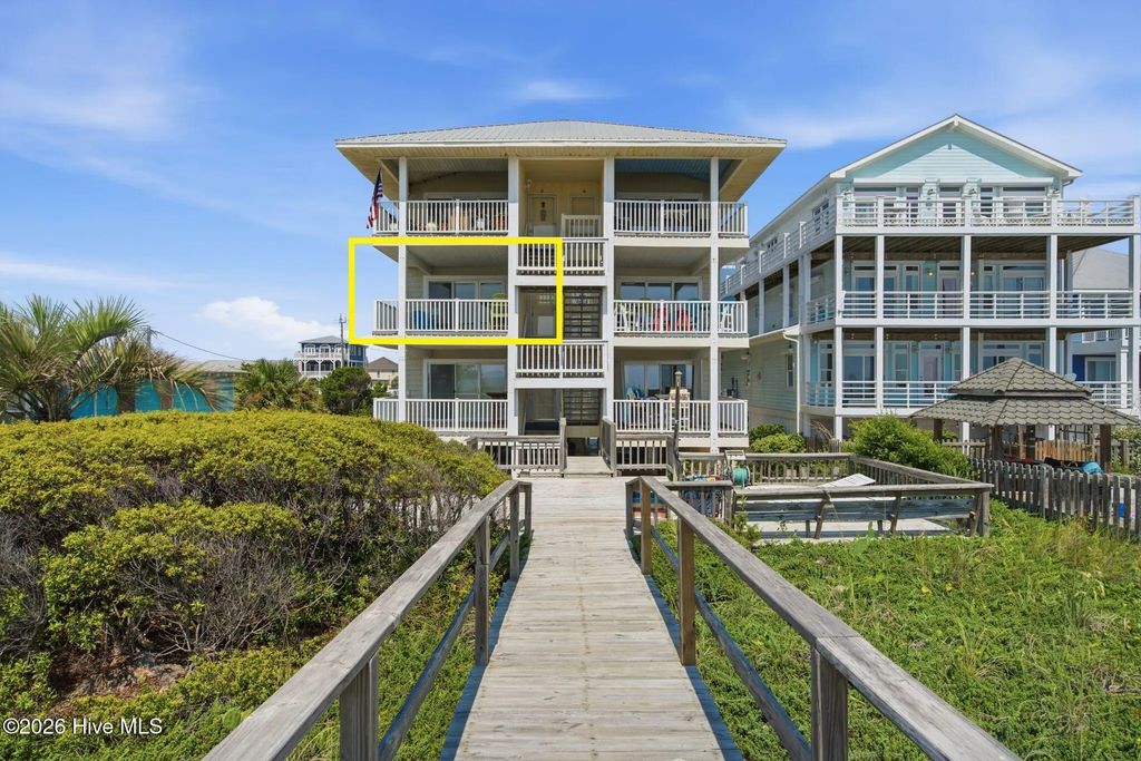 1202 Carolina Beach Avenue N Apt 3, Carolina Beach