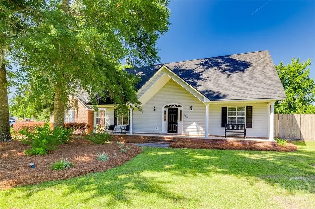 109 Kensington Circle, Guyton