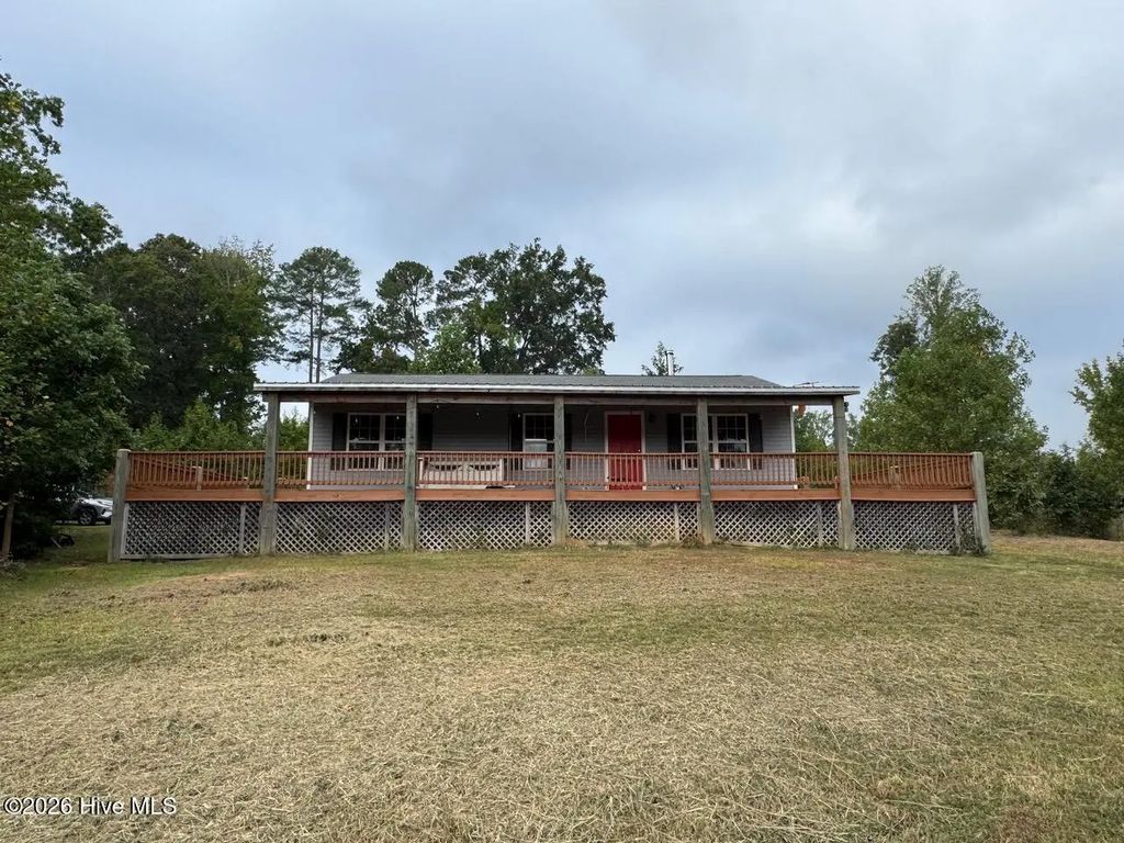 1595 Green Road, Spring Hope
