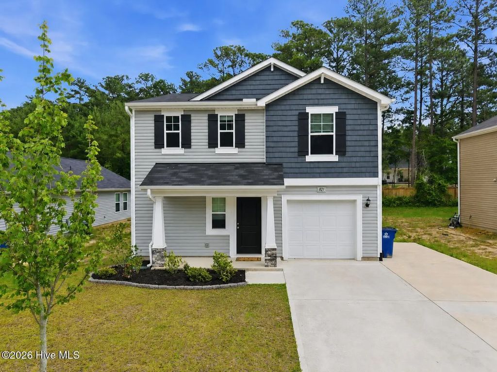 821 Conductor Court, Vass