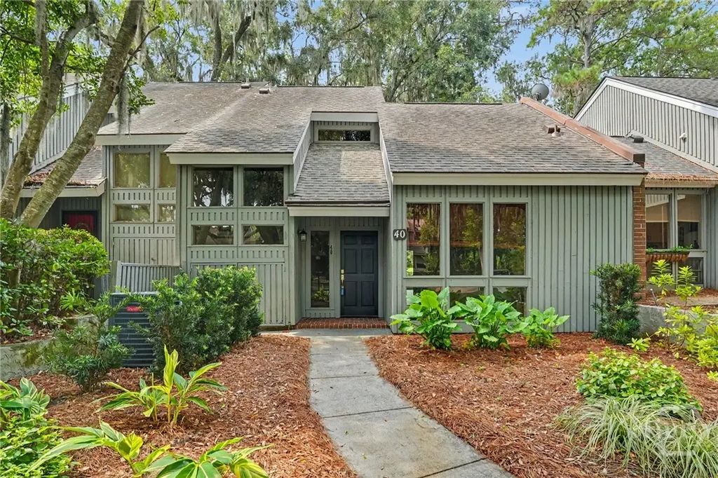 40 Dame Kathryn Drive, Savannah