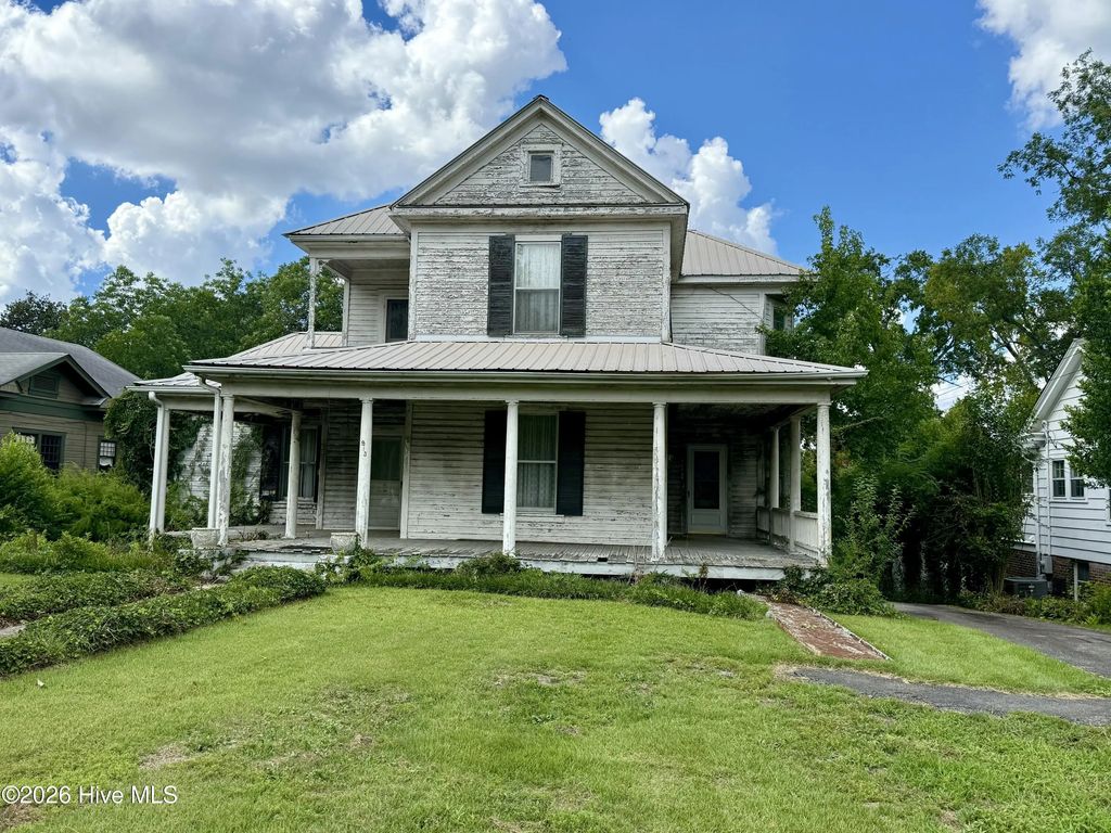 913 Fayetteville Road, Rockingham