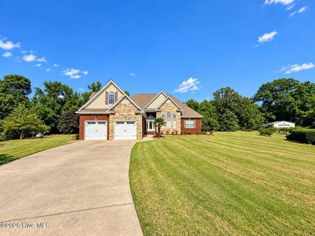 303 John Deere Drive, Goldsboro