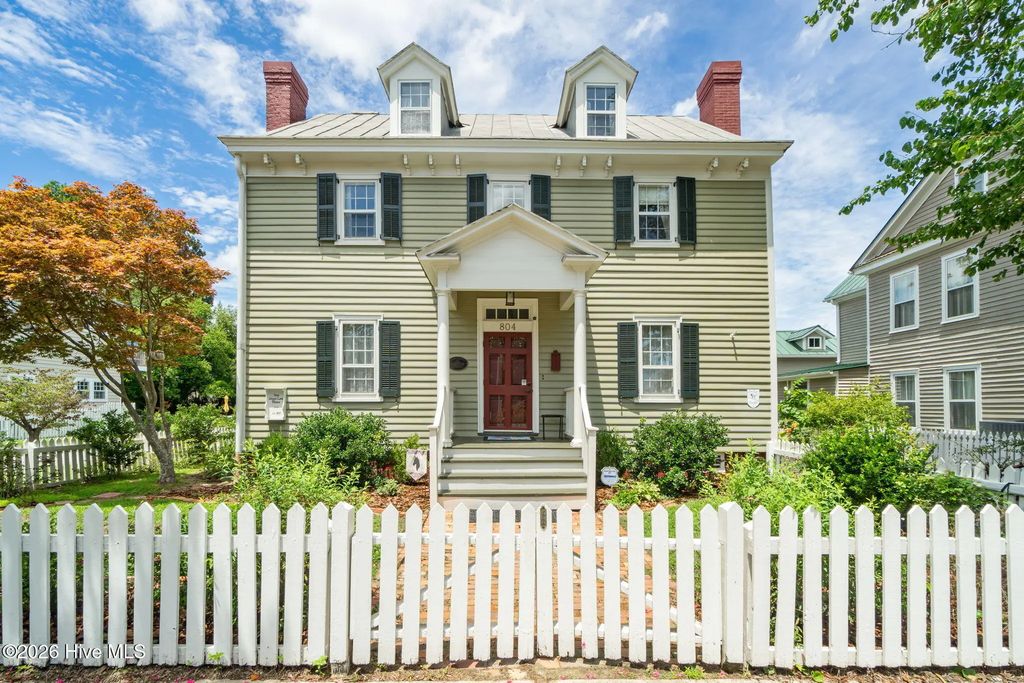 804 Pollock Street, New Bern