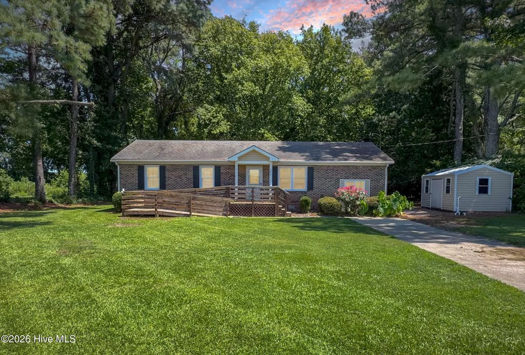 226 Happy Home Road, Tyner