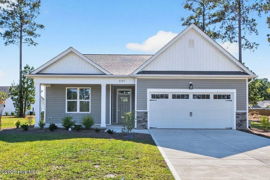 3801 Summer Breeze Court Ne, Bolivia
