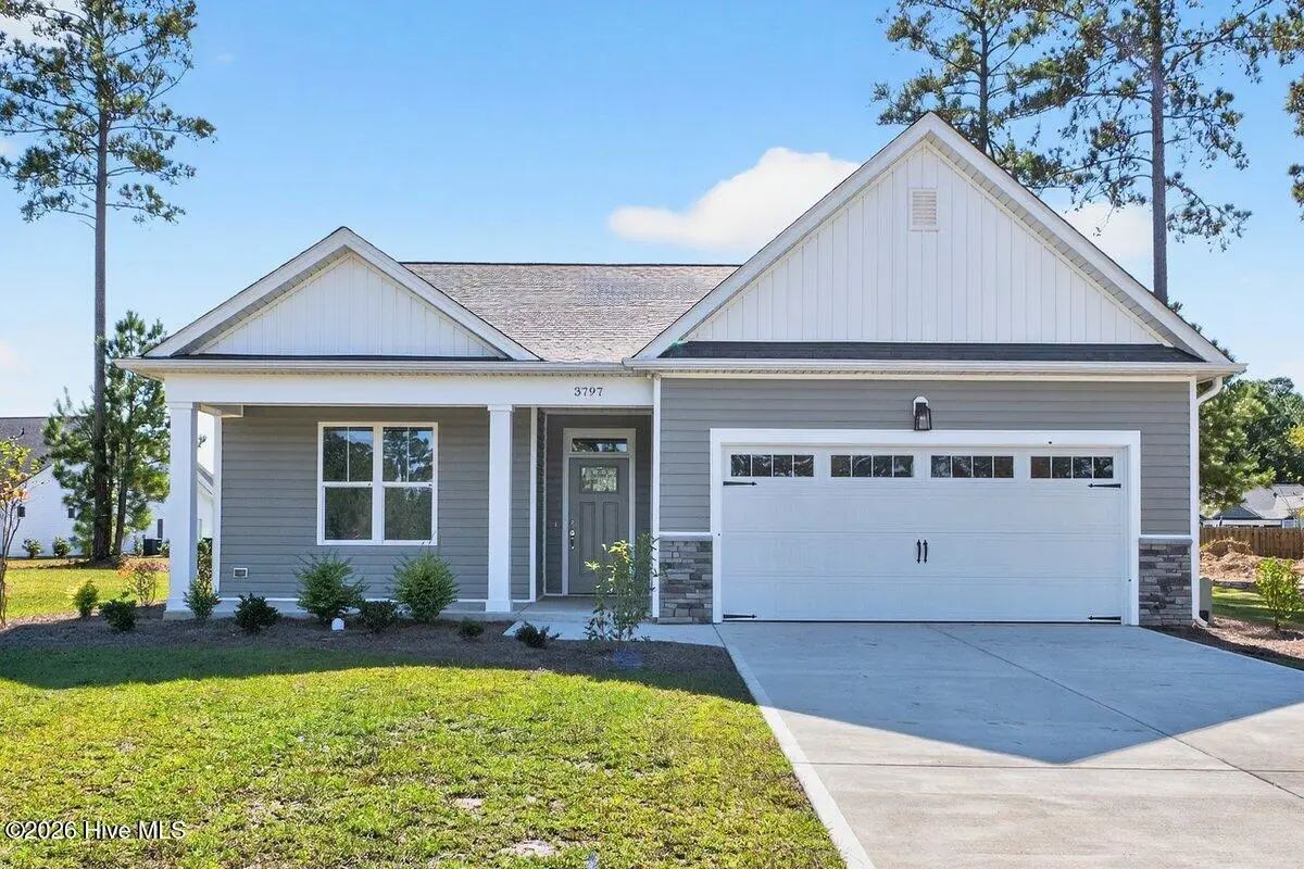 3801 Summer Breeze Court Ne, Bolivia