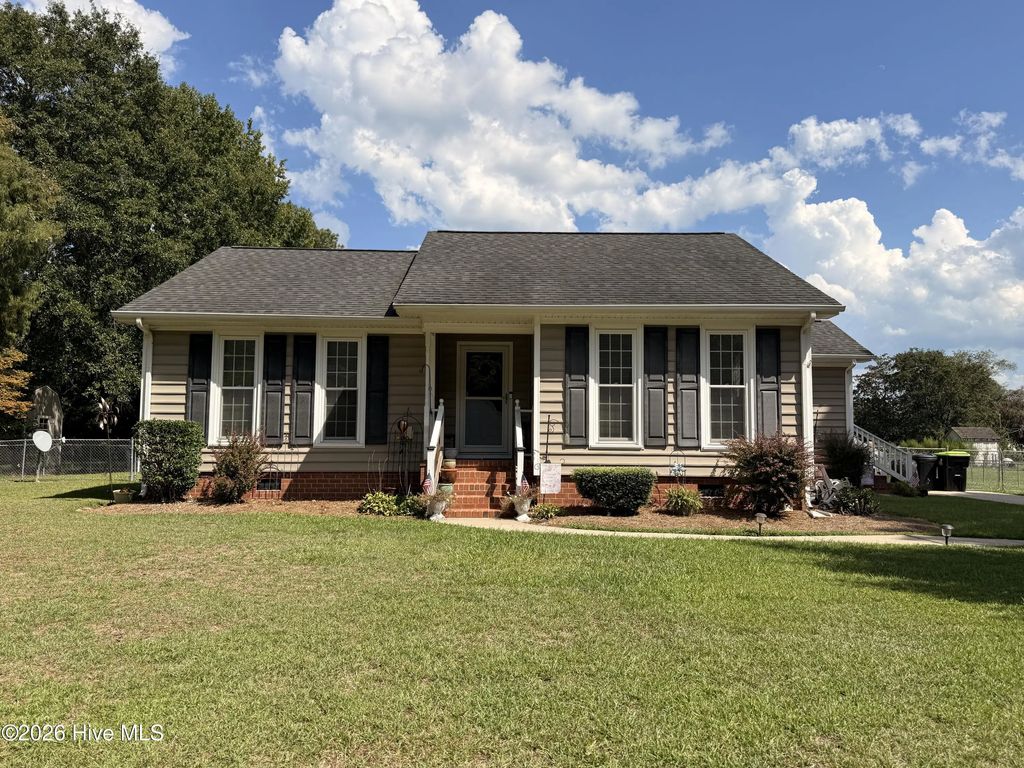 2029 Bugle Drive, Winterville