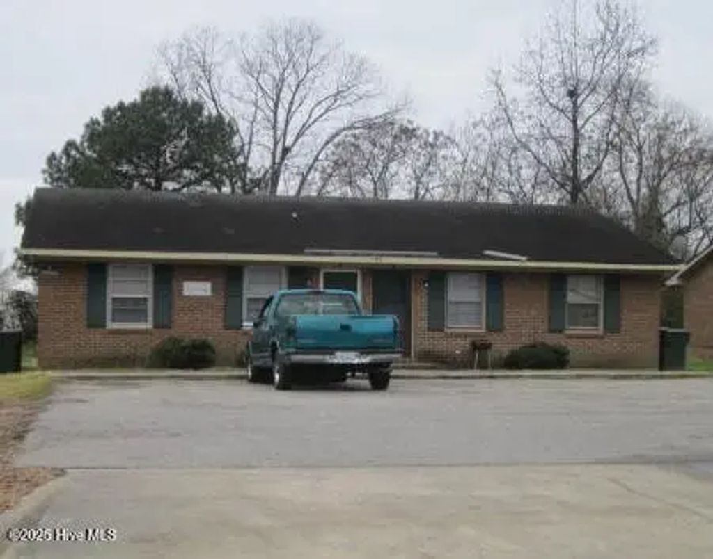 1706 Birchwood Drive Se, Wilson