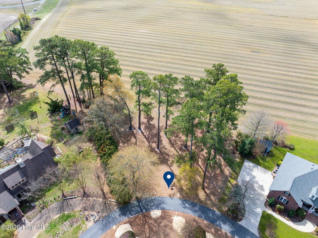 106 Brickells Glade Circle, Edenton