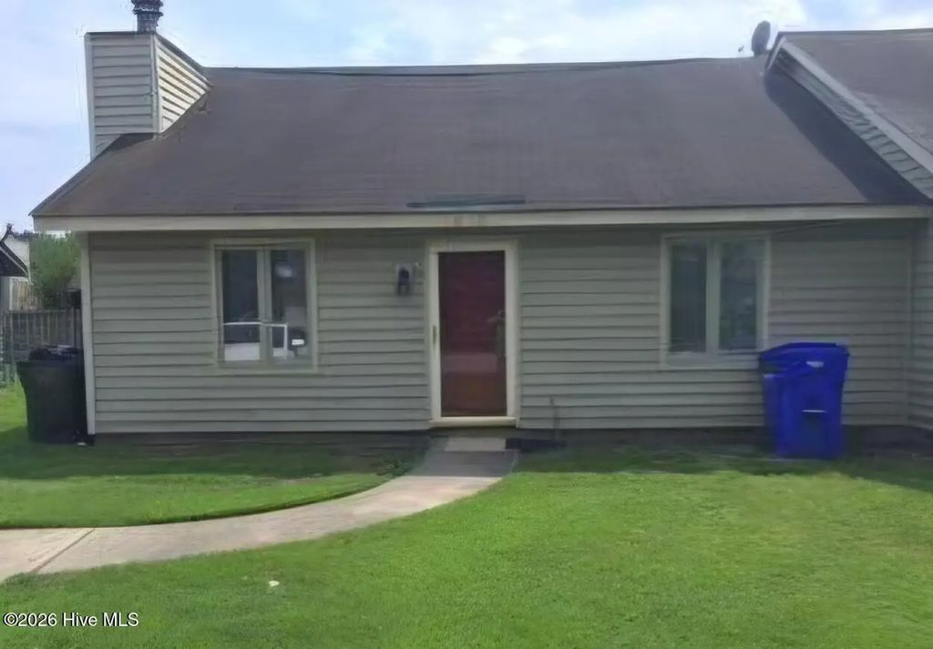 1910 White Hollow Drive, Greenville