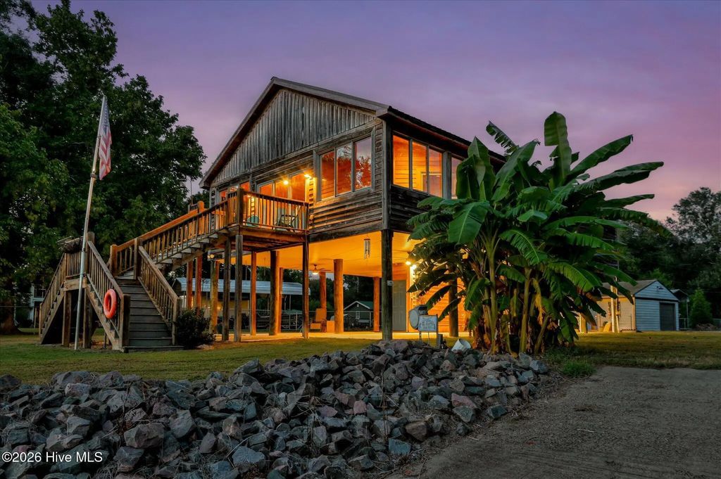 708 Gum Swamp Road, Jackson