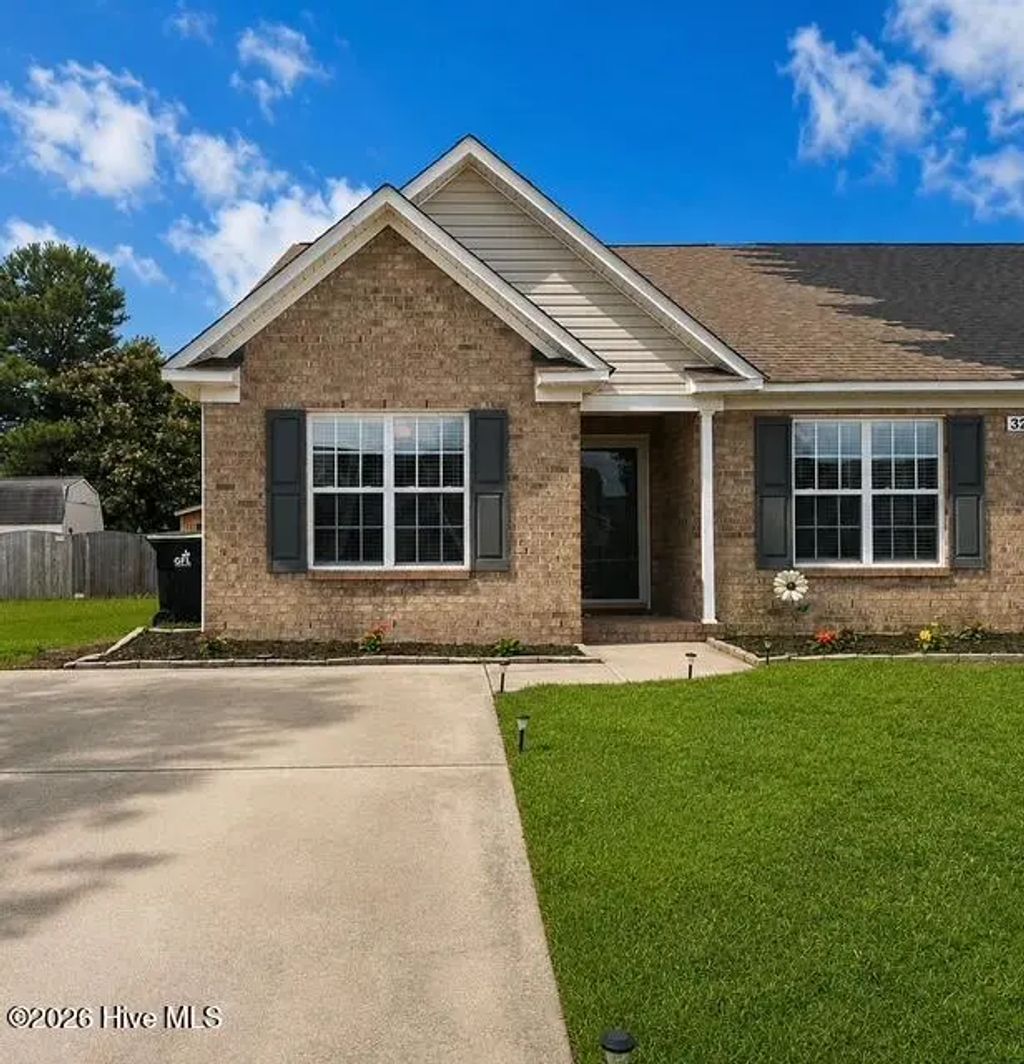 325 Jeremy Lane A, Winterville