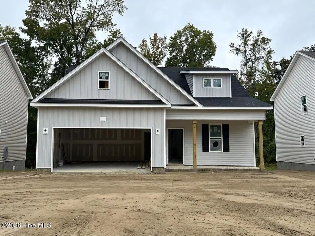 175 Cordgrass Court, Smithfield