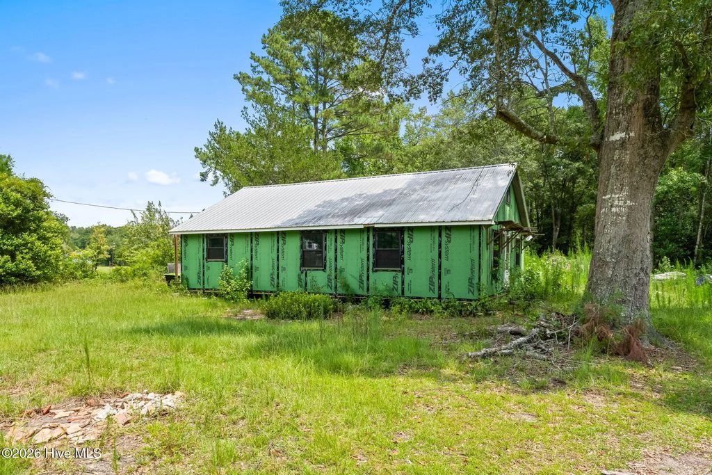 774 Snake Island Road, Whiteville