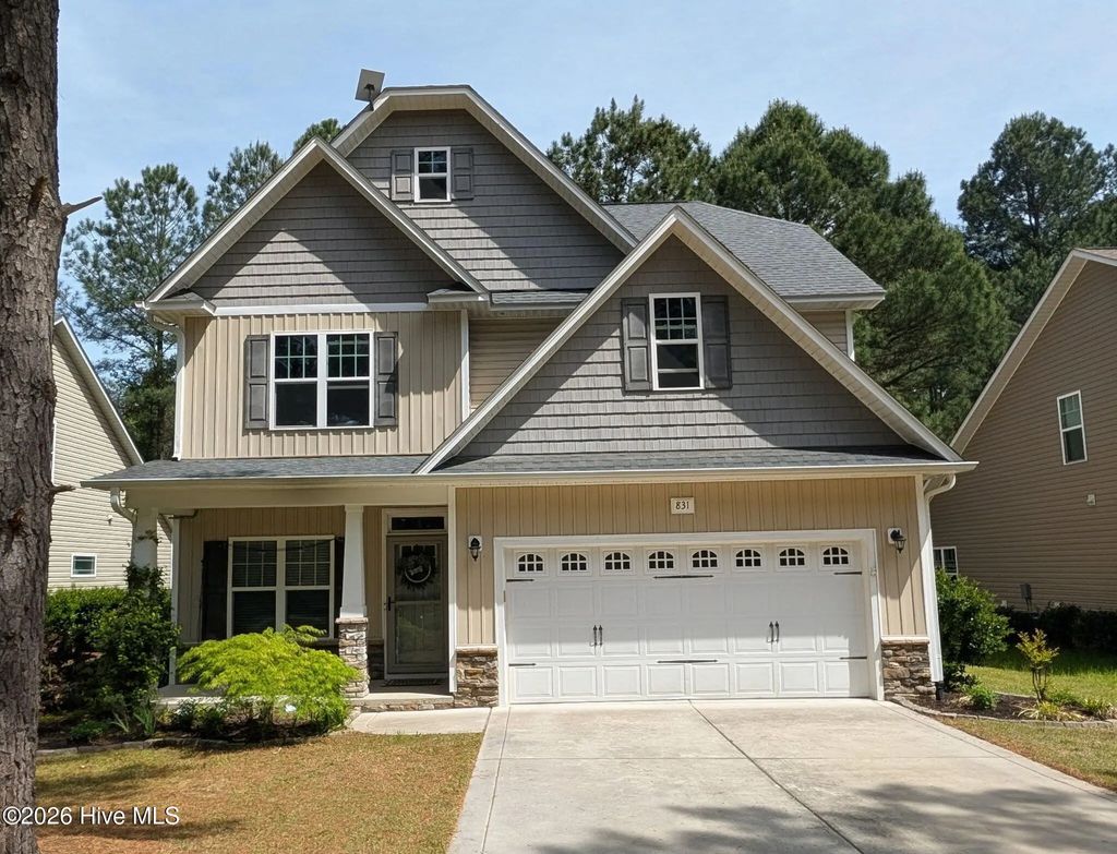 831 Thrush Drive, Vass