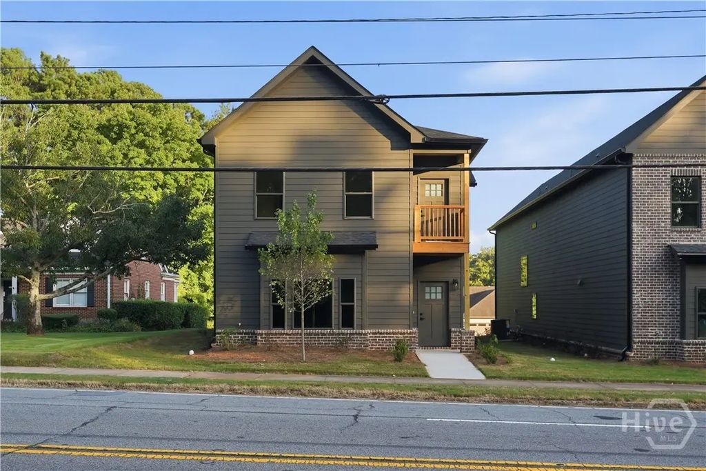 585 Gaines School Road, Athens