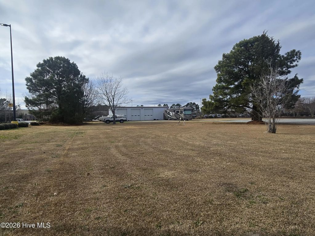 1114 W Hammock Beach Road, Swansboro