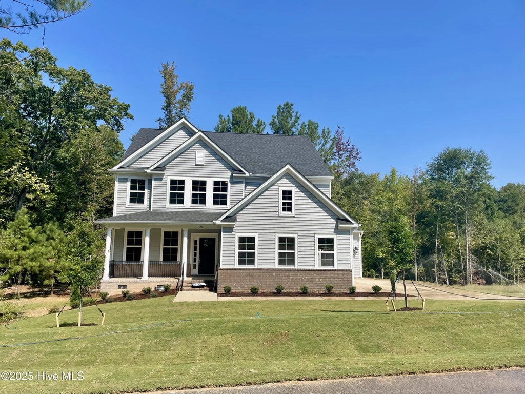 231 Dona Drive, Carthage