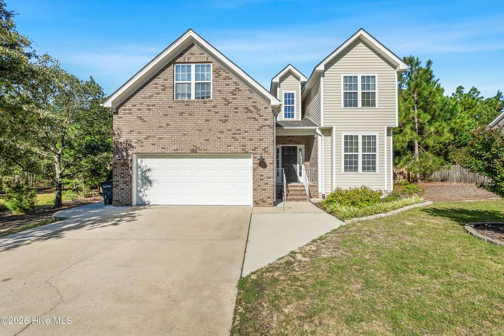 190 Diamondhead Drive S, Pinehurst