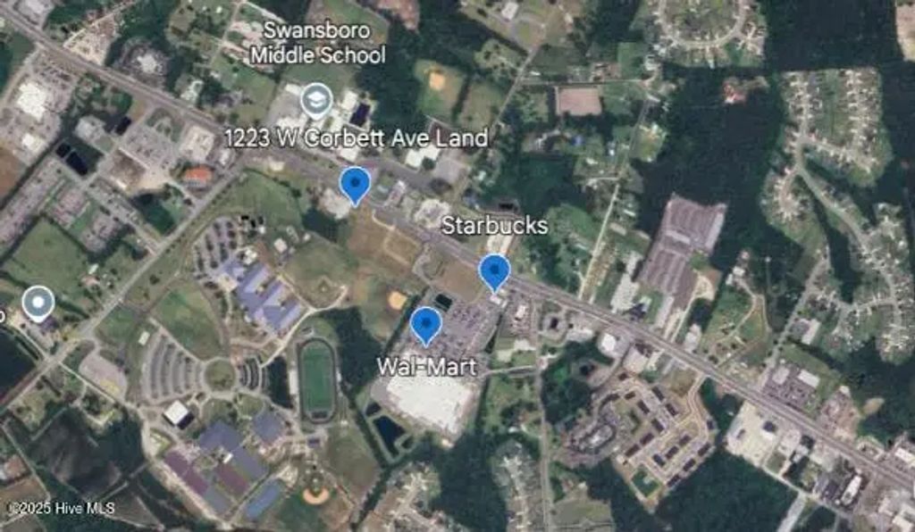 1223 W Corbett Avenue, Swansboro