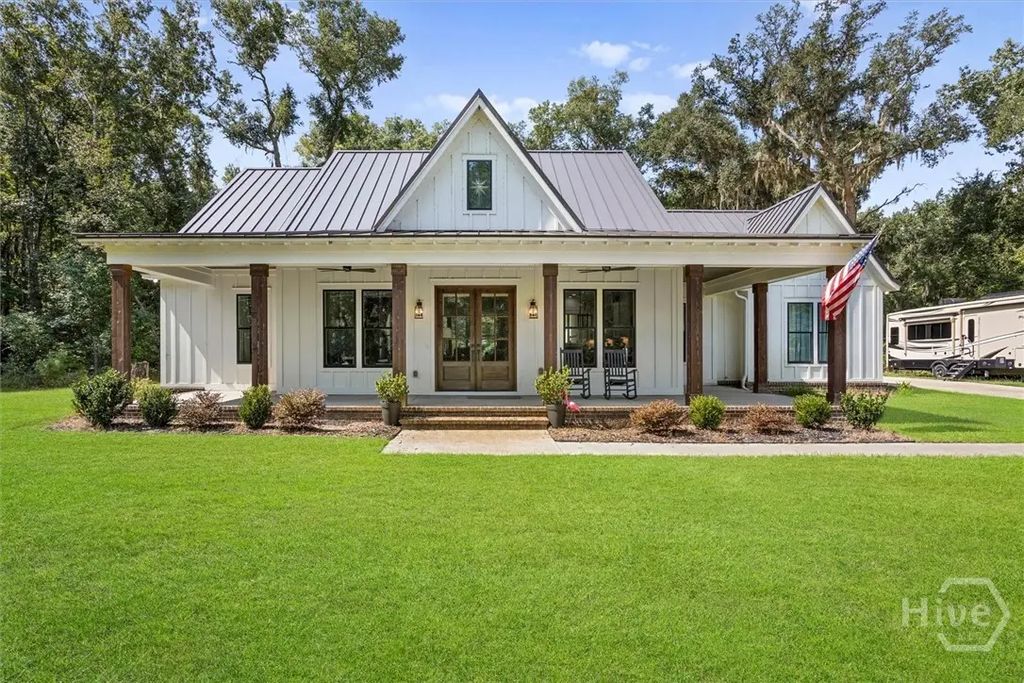 476 Blount Lane, Midway