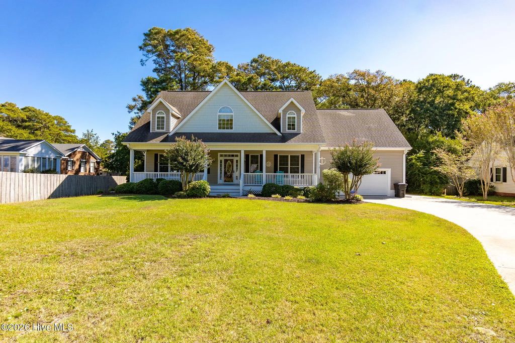 165 Cedar Lane, Newport