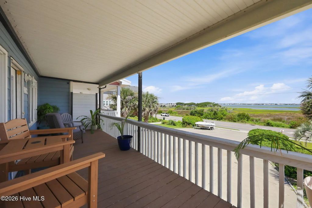 1112 E Ft Macon Road A, Atlantic Beach