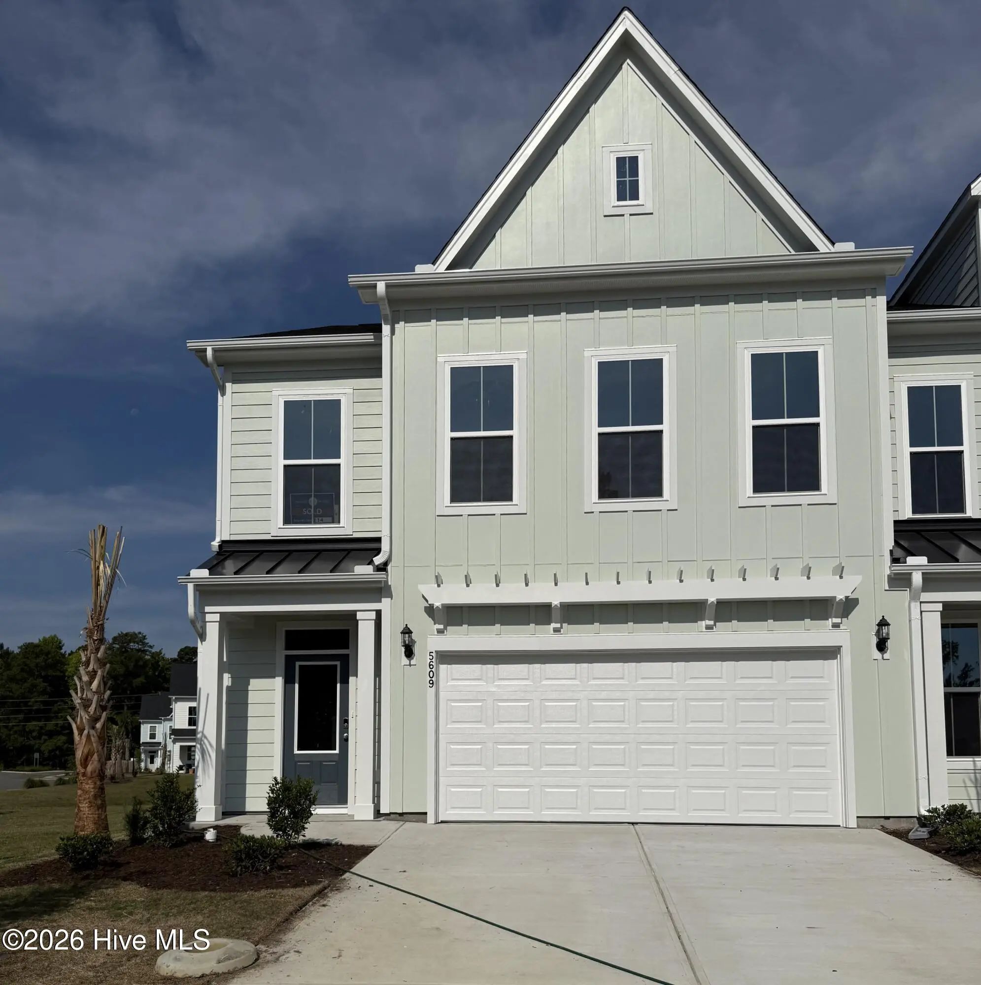 5609 Palm Tree Place, Leland