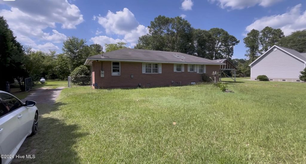 103 Alexander Street, Elizabethtown