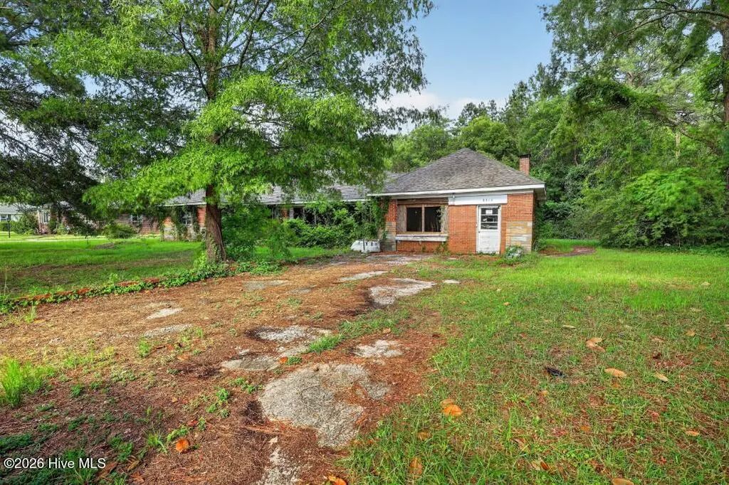 8514 Main Street, Vanceboro