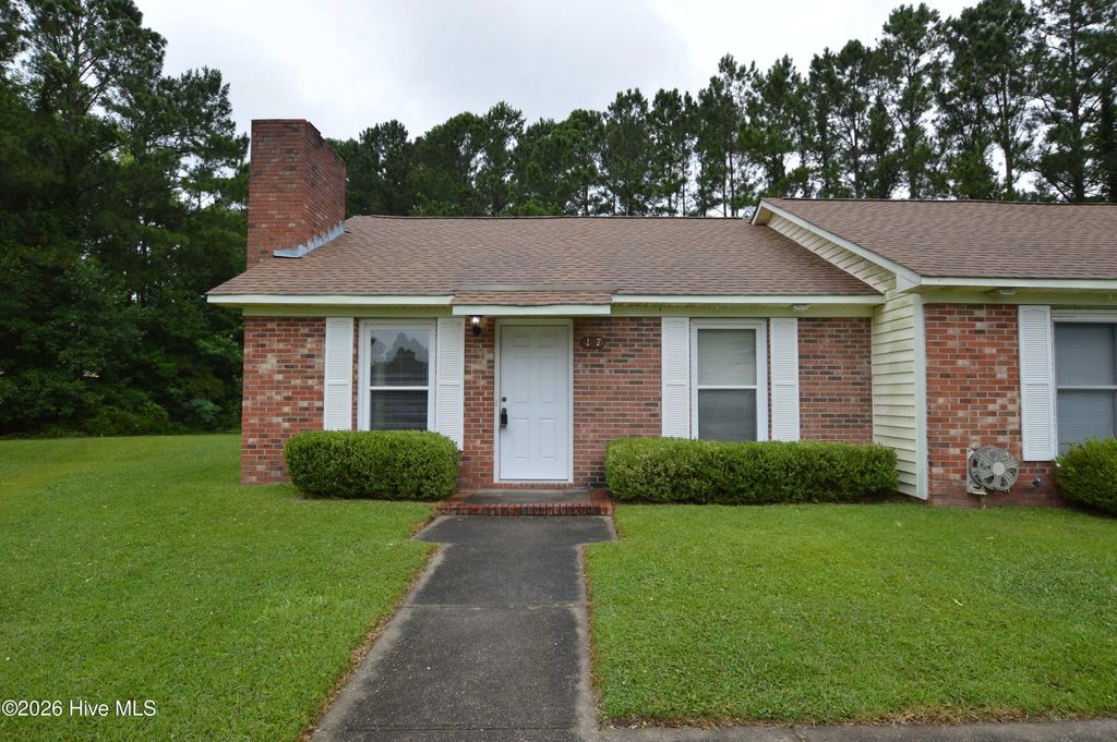 137 Windsor Court, Jacksonville