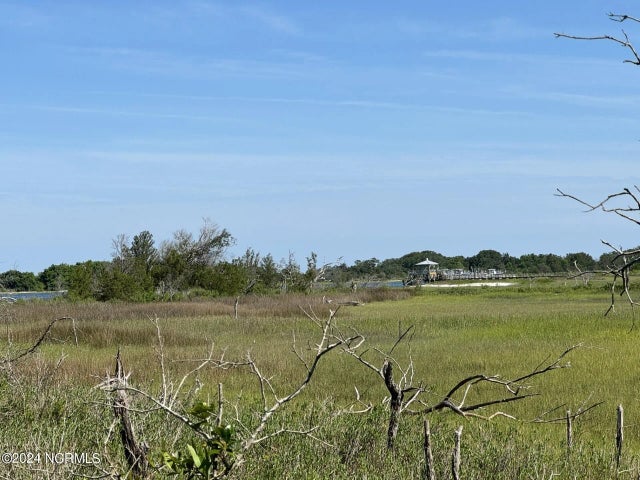 7701 Myrtle Grove Road, Wilmington