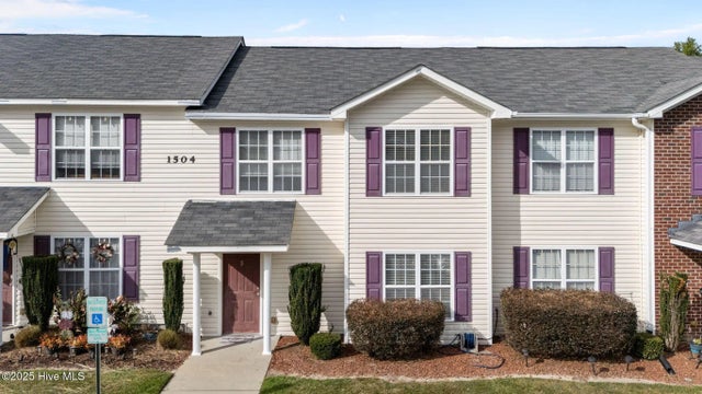 1504 Manning Forest Drive B5, Greenville