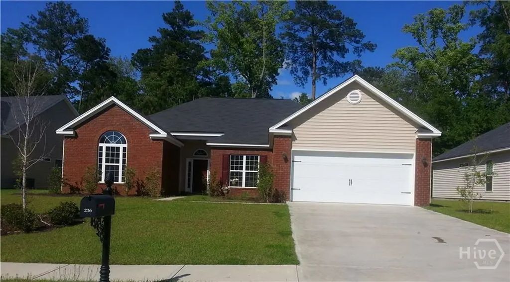 216 Carlisle Way, Savannah