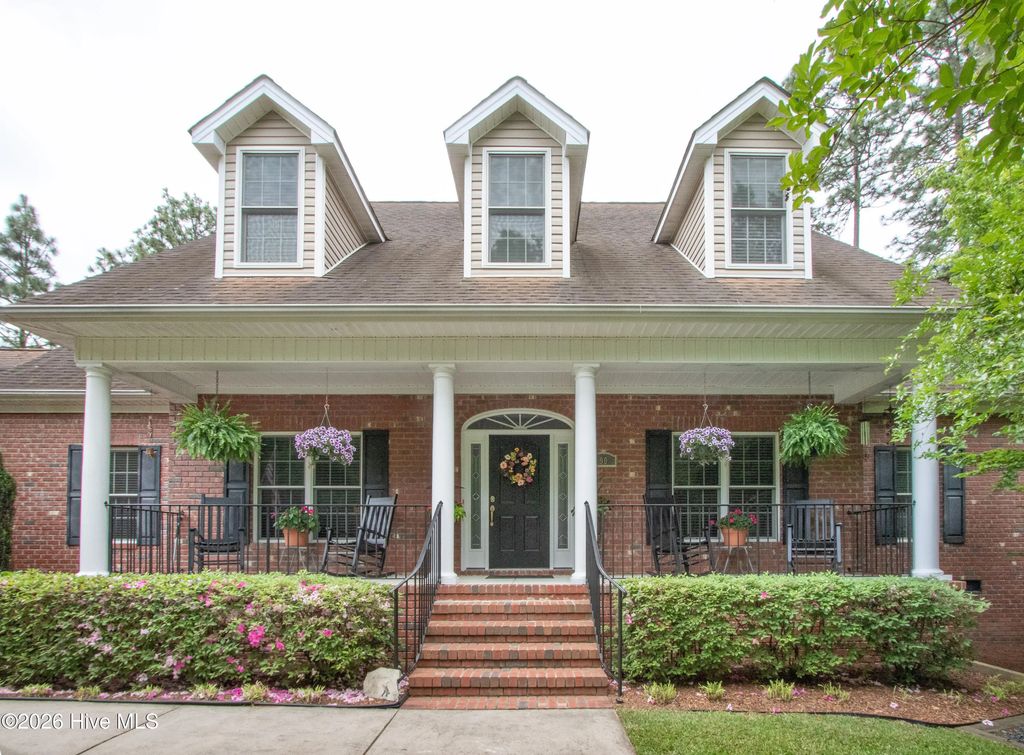 90 Bridle Path Circle, Pinehurst