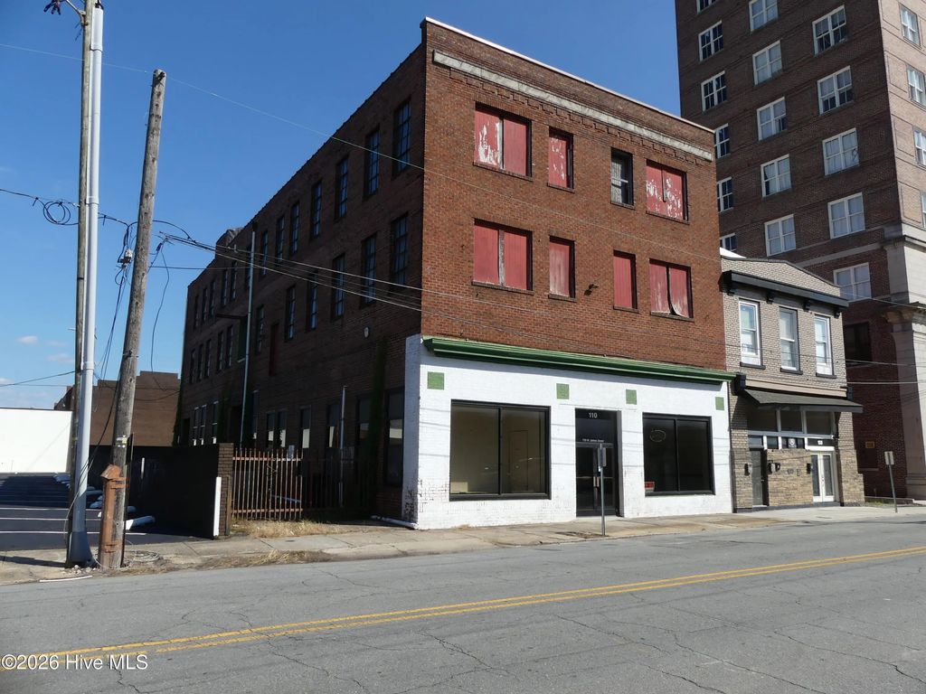 110 N James Street, Goldsboro