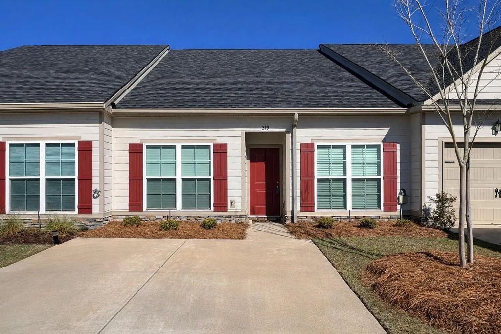 319 Bordeaux Drive, McDuffie