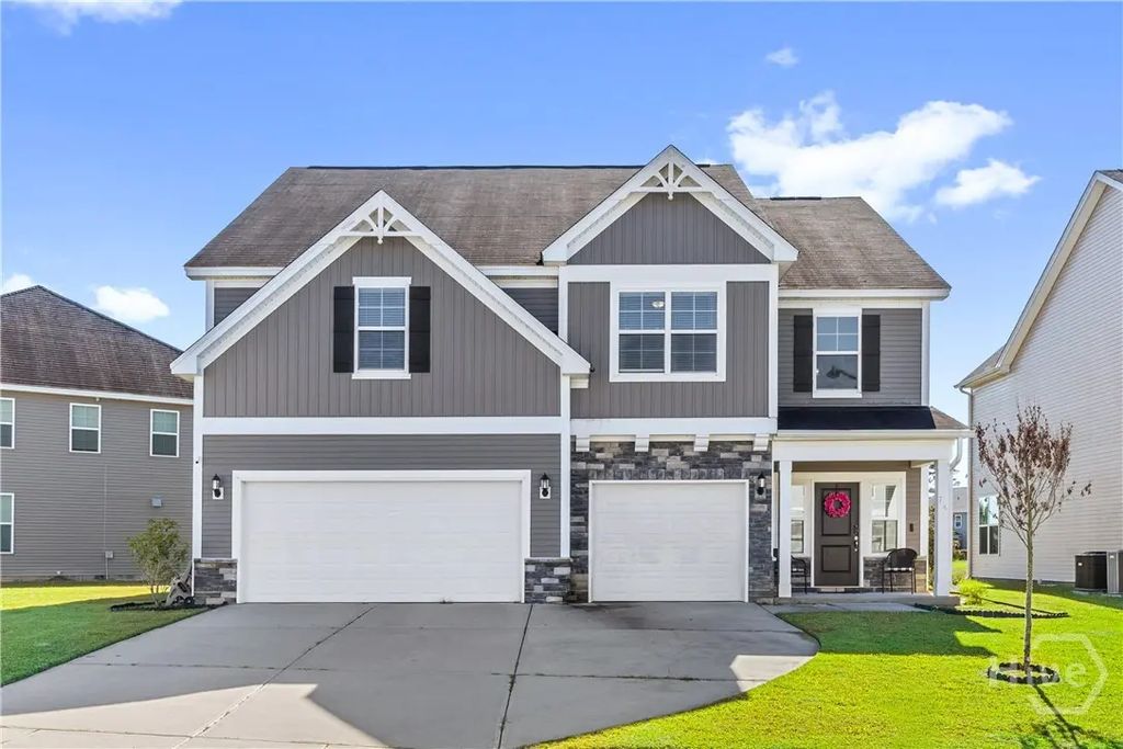 74 Winslow Circle, Savannah
