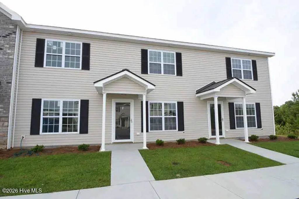 124 Chandler Drive F, Greenville
