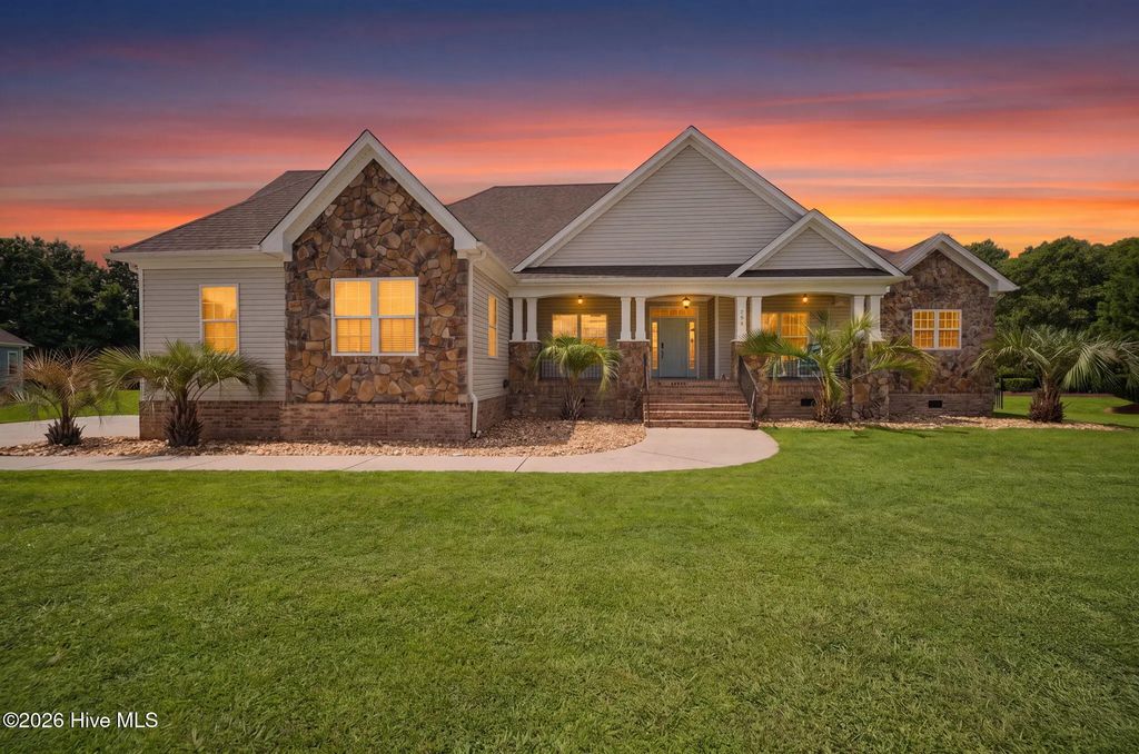 106 Gregg Court, Moyock