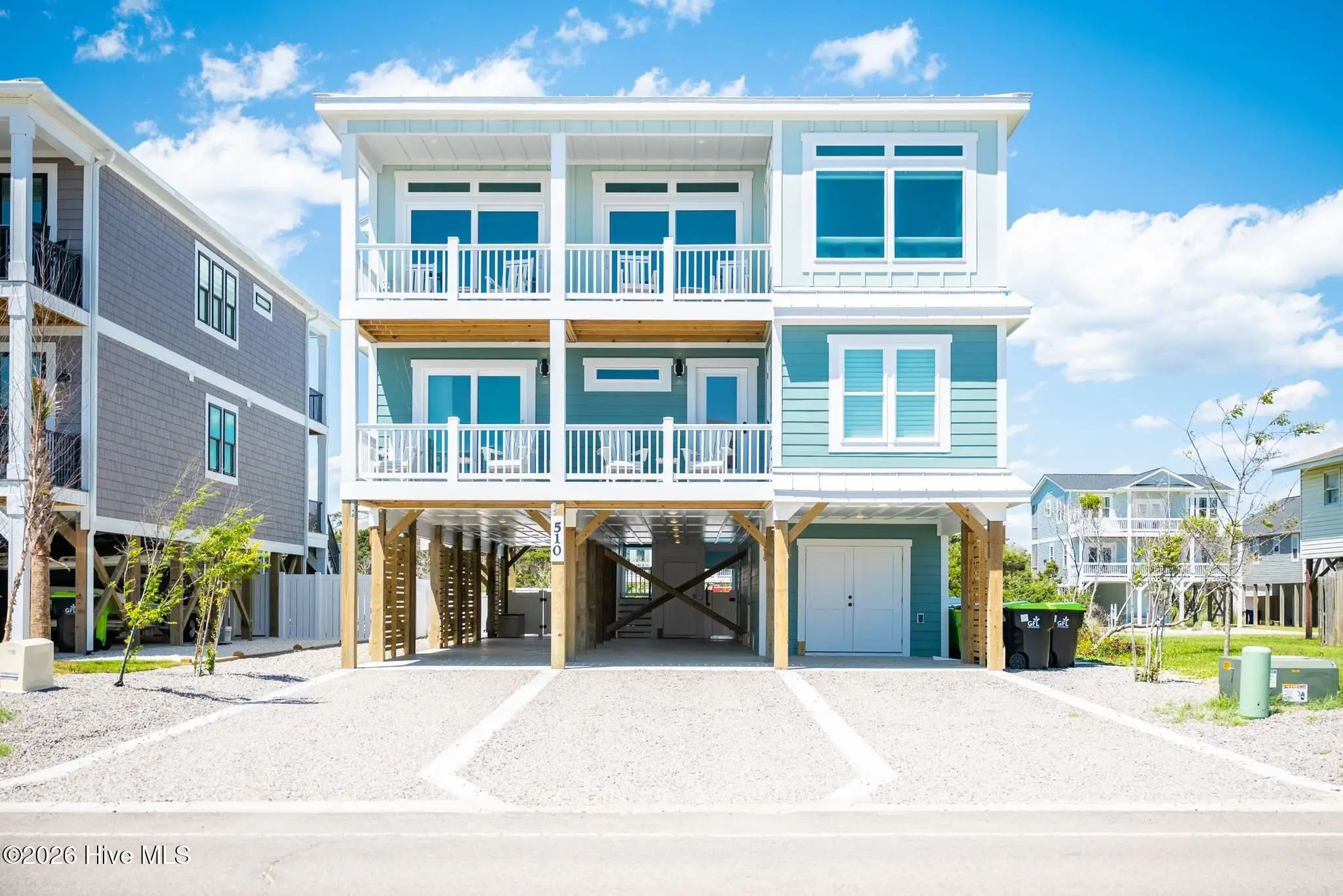 510 W Beach Drive, Oak Island