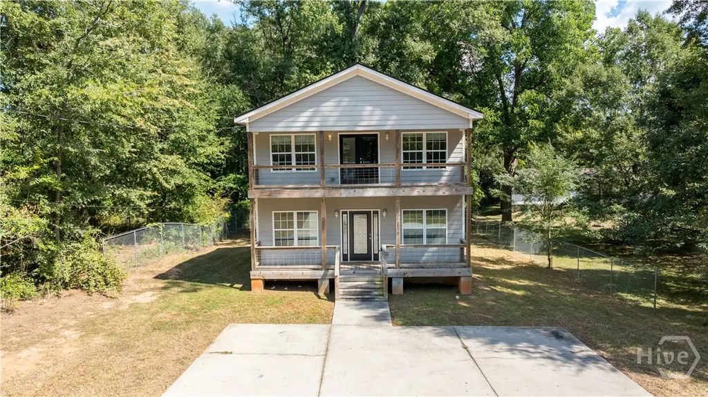 235 Bray Street, Athens