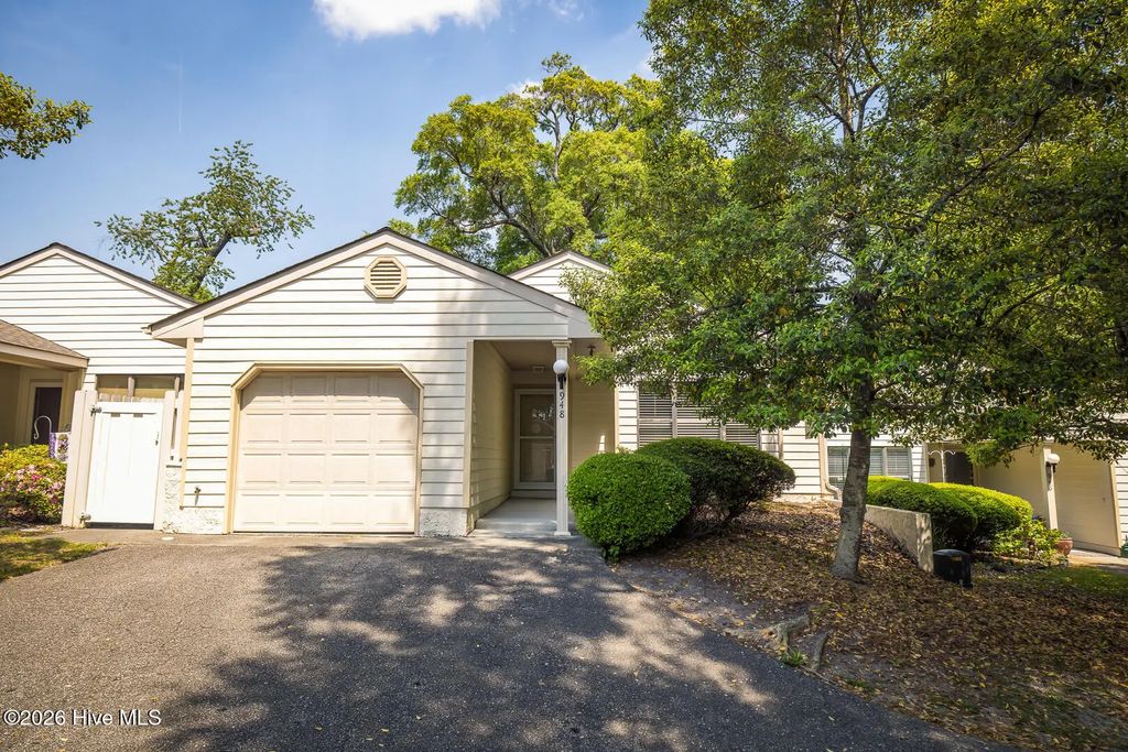948 Birch Creek Drive, Wilmington